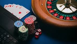 Permainan slot seperti Aviator di perangkat mobile